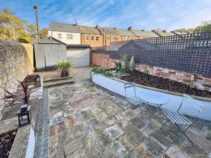 Photo 7- click for photo gallery